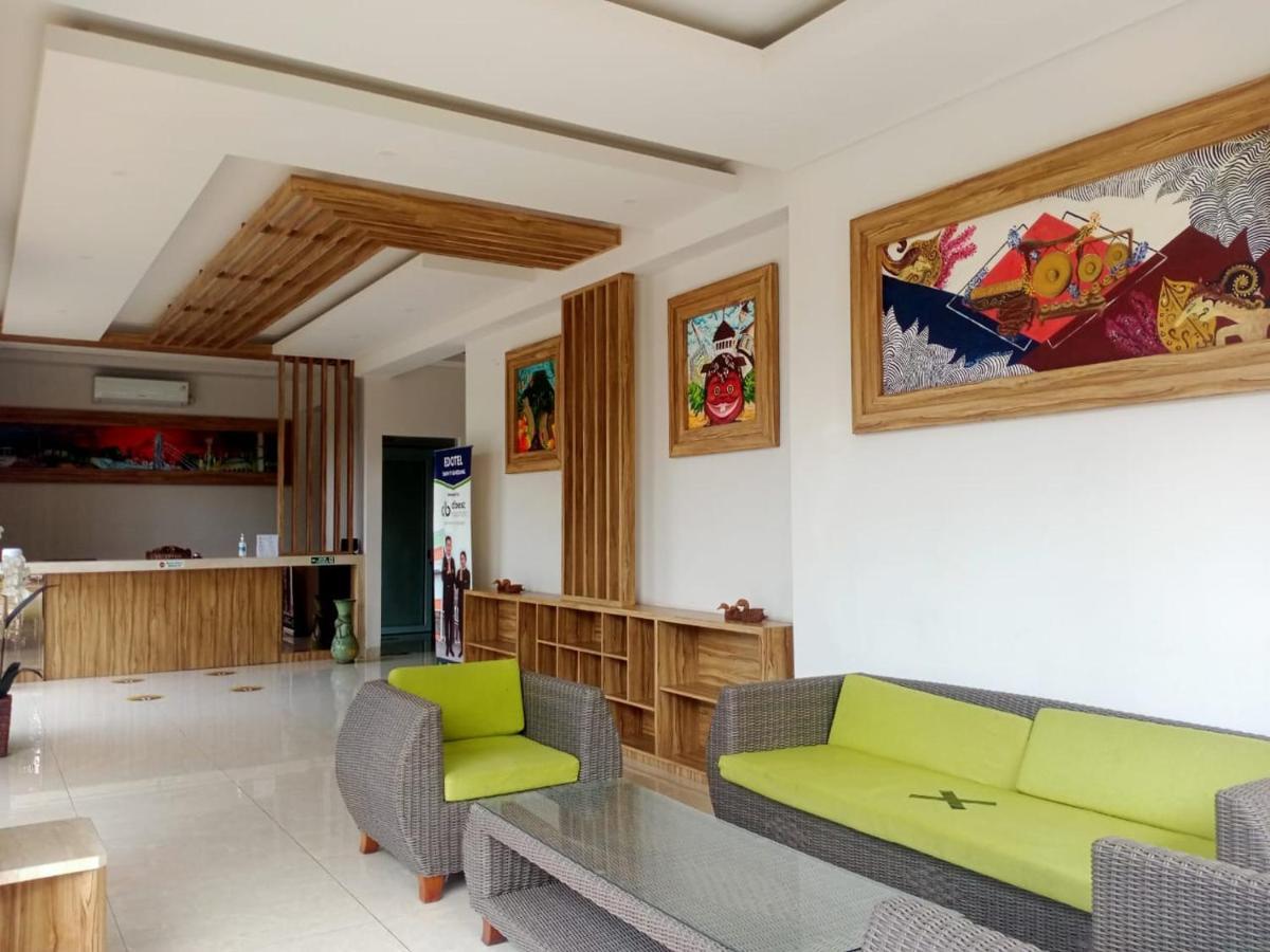 Oyo 90102 Edotel Hotel By Dbest Hospitality Bandung Esterno foto